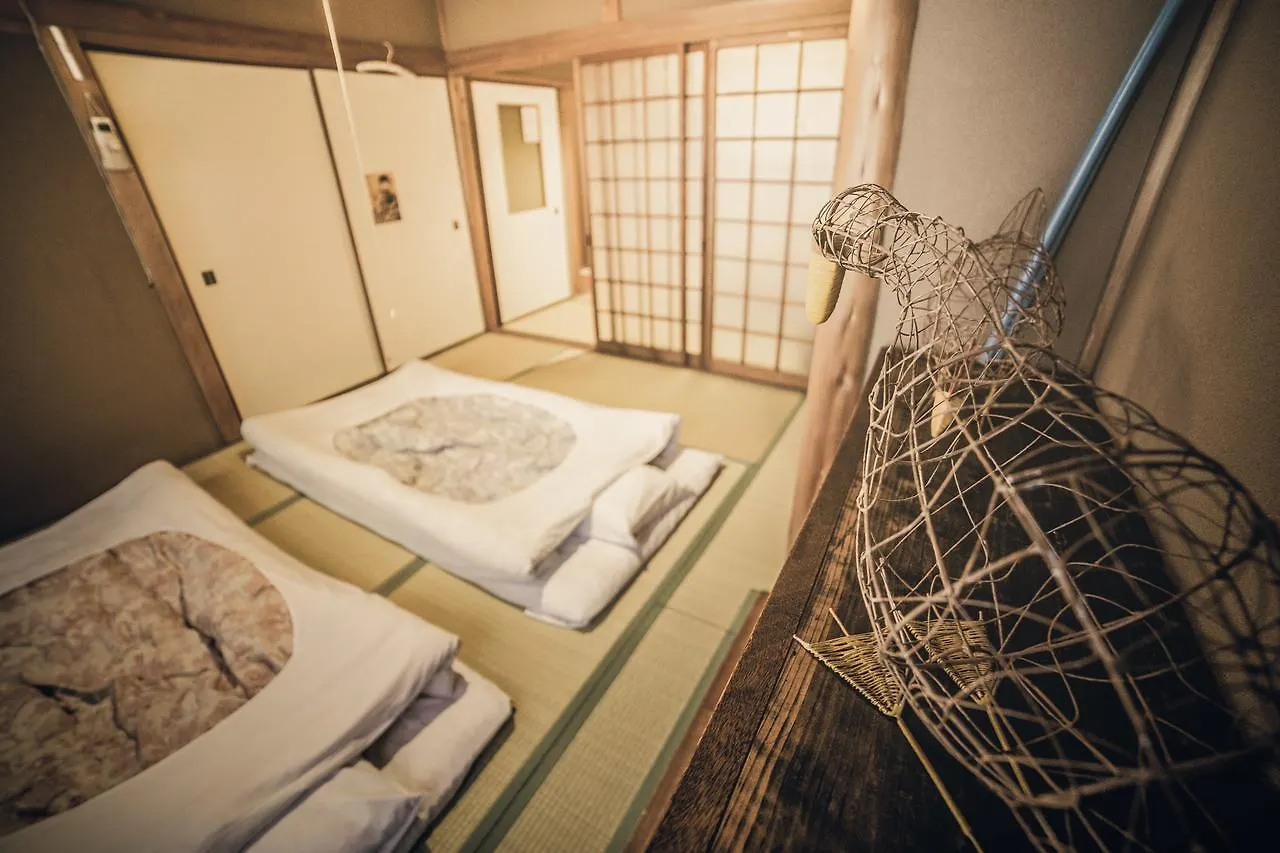 Nostalgic Guesthouse For 1 To 3 Females Or A Group Of 4 People Or More Japonsko